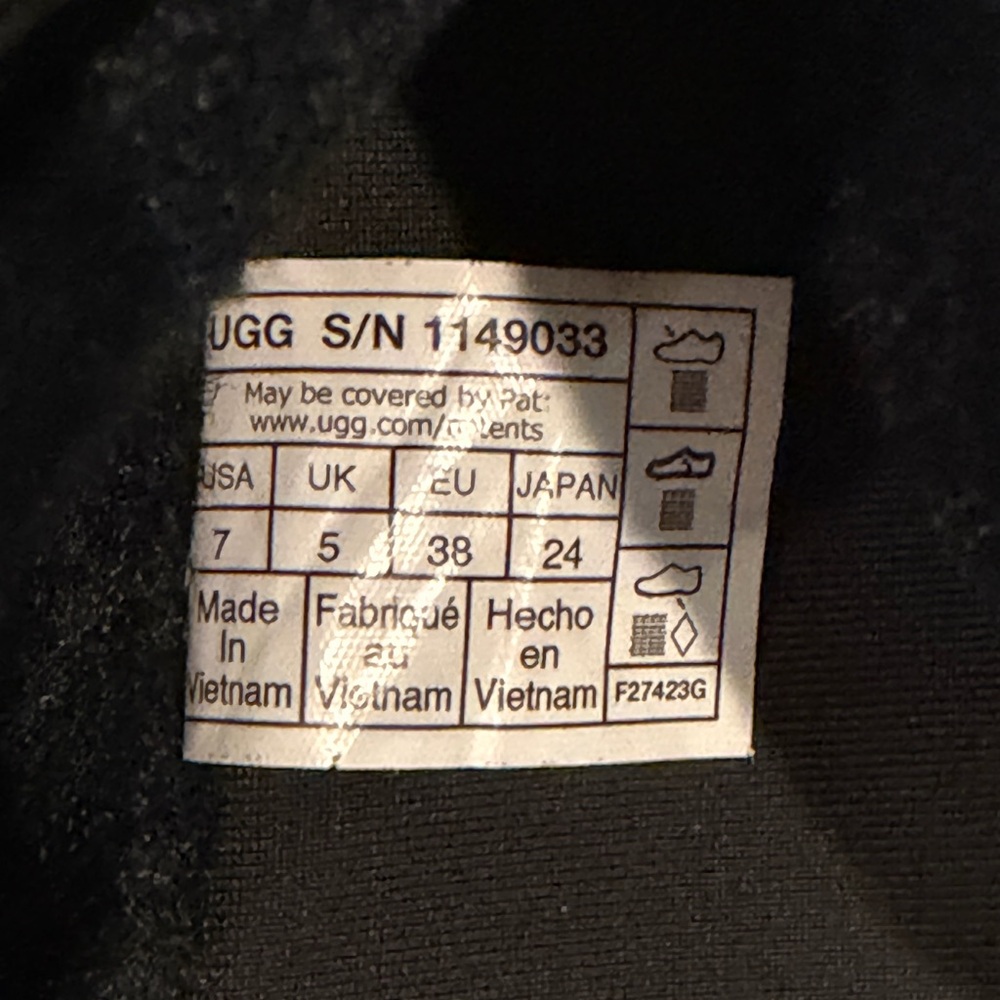 UGG Black Quilted Slip-On Footwear - Picture 5 of 5